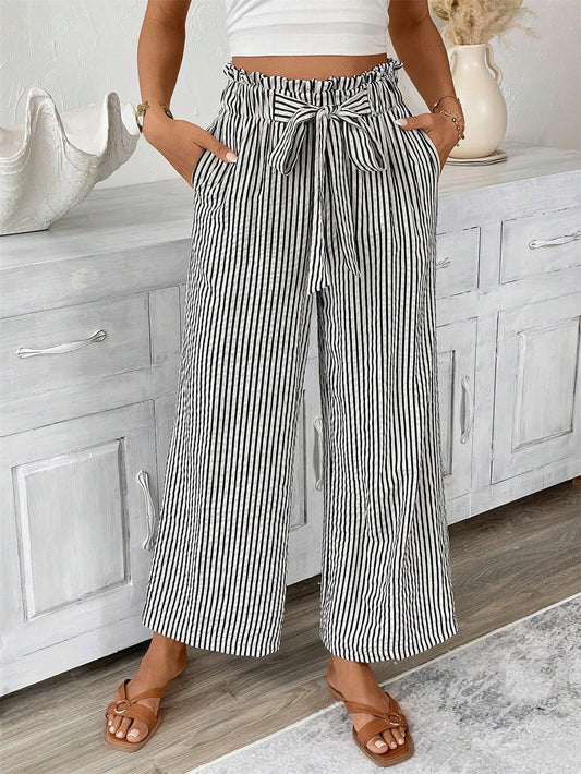 Pantaloni a gamba dritta a righe di Valentina Lo Bello