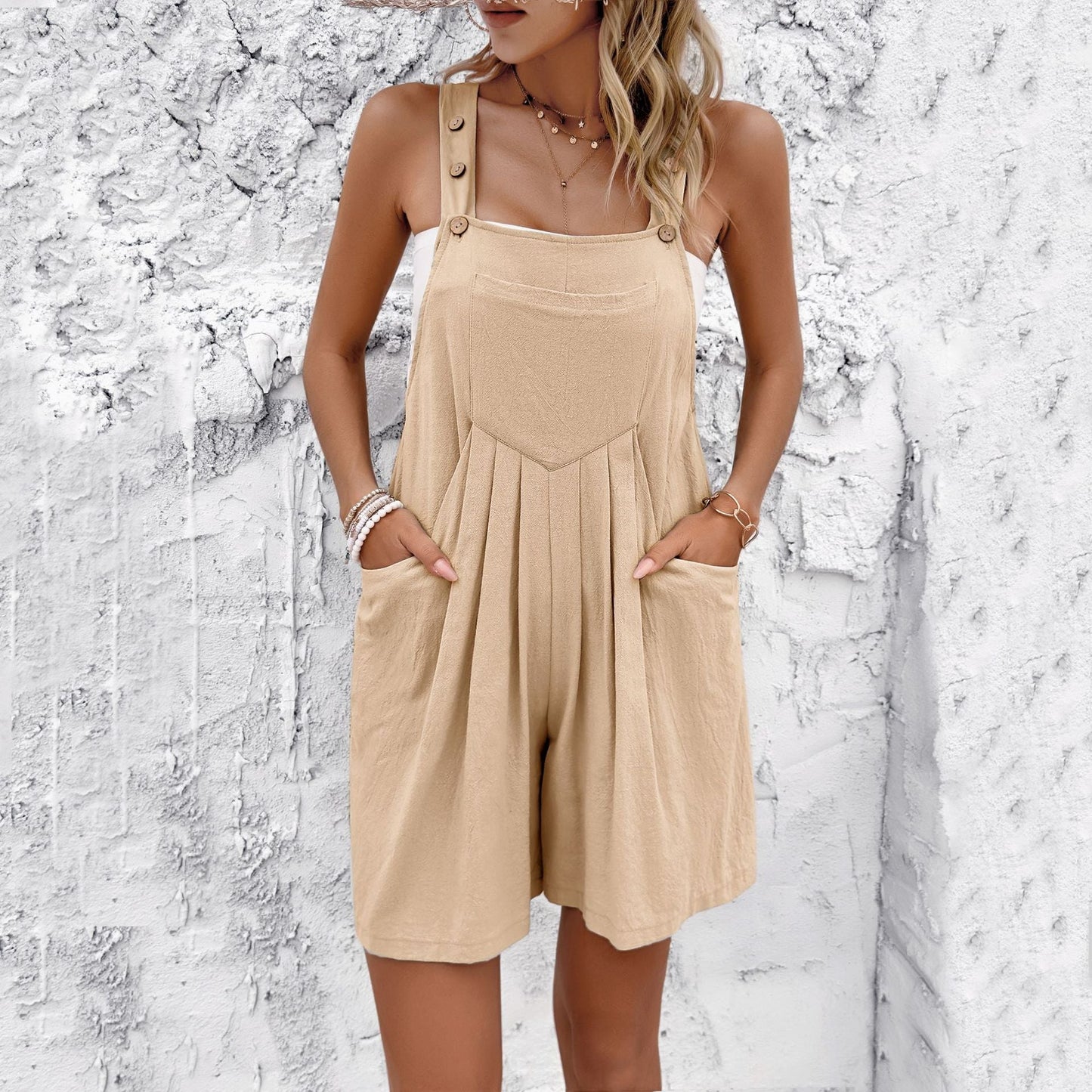 Pinterest-Inspired Valentina Lo Bello Short Jumpsuit