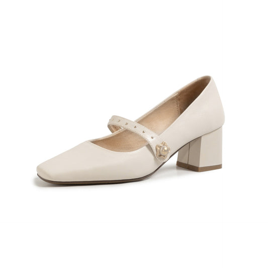 Classiche scarpe Mary Jane con tacco di Valentina Lo Bello