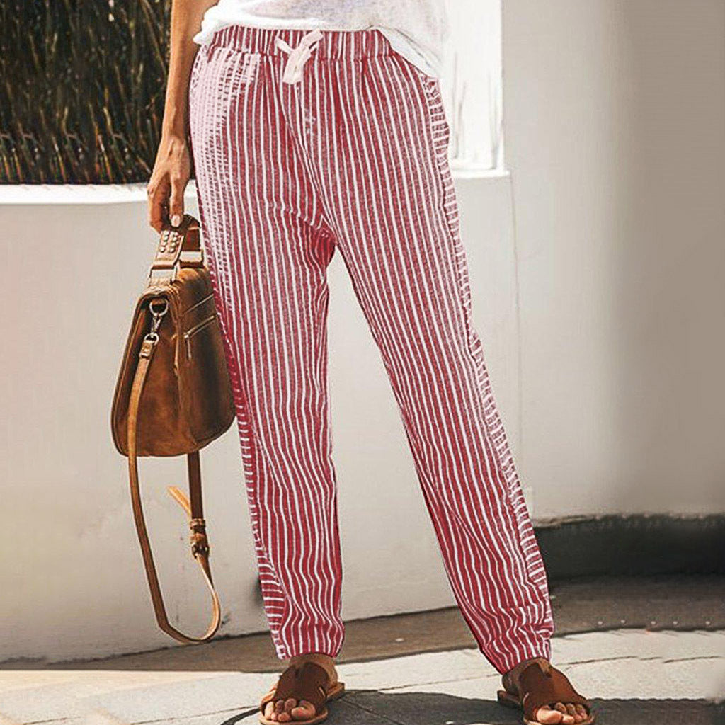 Pantaloni a gamba larga a righe di Valentina Lo Bello, ispirati a Pinterest.