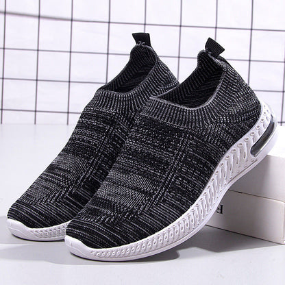 Sneakers traspiranti Valentina Lo Bello con suola morbida, perfette per tutti i giorni.