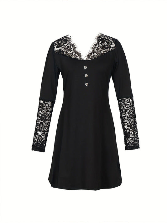 Elegante abito in pizzo con scollo a V di Valentina Lo Bello