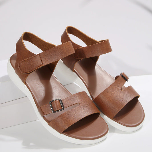 Eleganti sandali con zeppa e chiusura a velcro Valentina Lo Bello per tutti i giorni.