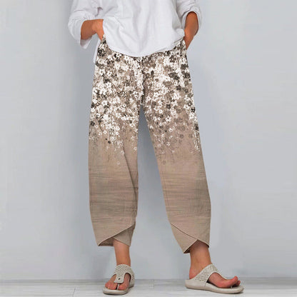 Pantaloni casual a fantasia floreale ispirati a Pinterest, firmati Valentina Lo Bello.