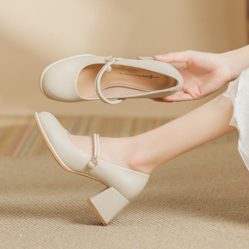 Elegant Chunky Heel High Heels by Valentina Lo Bello
