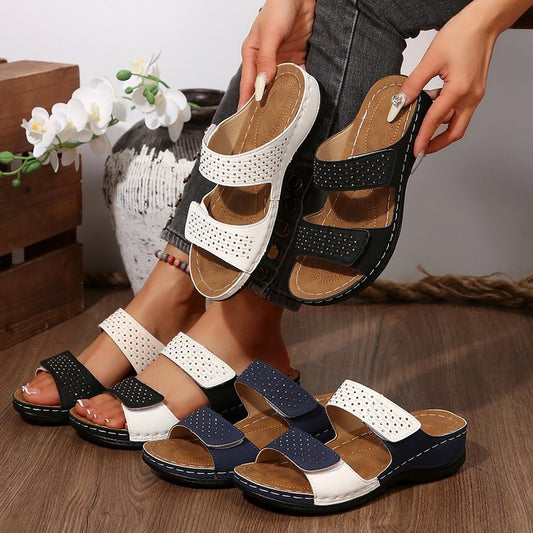 Artistic Valentina Lo Bello Plus-Size Wedge Sandals