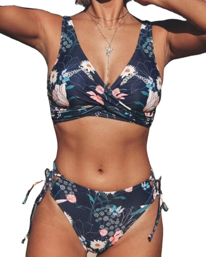 Bikini a vestibilità perfetta con stampa floreale di Valentina Lo Bello